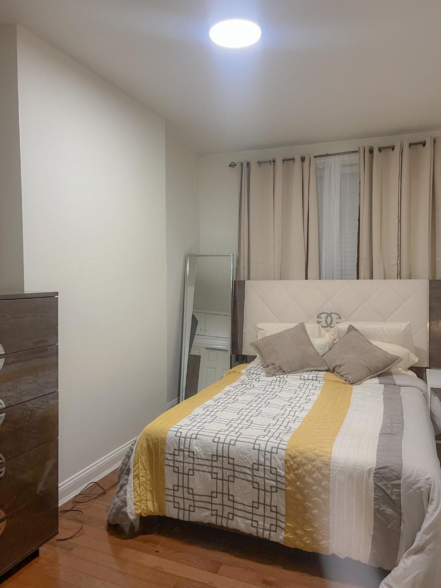 2 Bedroom Bliss In College Point Appartement *